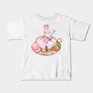 Madoka in a Teacup Kids T-Shirt